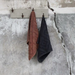 Sealskin Badmat Aztec 60x90cm Donkerroze 22 Sealskin Badmat Aztec 60x90cm Donkerroze -Badkamer Verkoop 123 2386