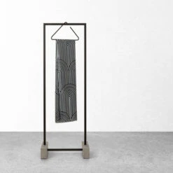 Sealskin Douchegordijn Brave 180x200cm Zwart/wit 20 Sealskin Douchegordijn Brave 180x200cm Zwart/wit -Badkamer Verkoop 123 4122