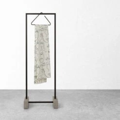 Sealskin Douchegordijn Mind 180x200cm Zwart/wit 16 Sealskin Douchegordijn Mind 180x200cm Zwart/wit -Badkamer Verkoop 123 4219