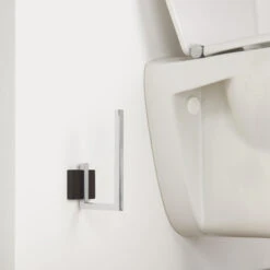 Tiger Reserverolhouder Zenna Hangend Chroom/Wengé 10 Tiger Reserverolhouder Zenna Hangend Chroom/Wengé -Badkamer Verkoop 123 4629